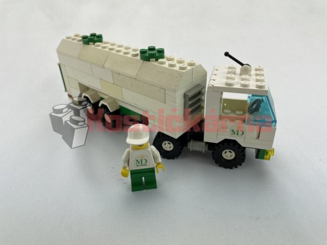 Lego Dairy Tanker (1952)