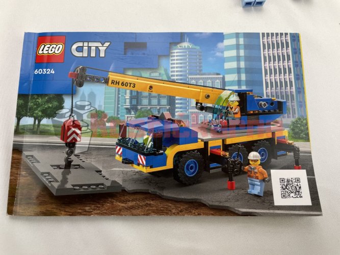 Lego Mobile Crane (60324)