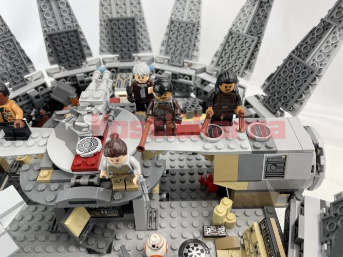 Lego Millennium Falcon (75105)