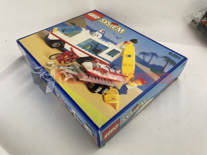 Lego Surf N' Sail Camper (6351)