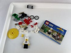 Lego Hot Dog Stand (30356)