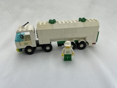 Lego Dairy Tanker (1952)
