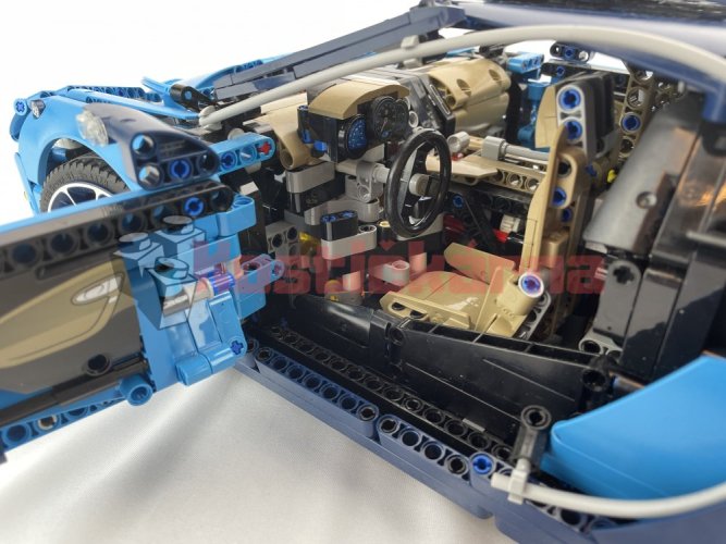 Lego Bugatti Chiron (42083)