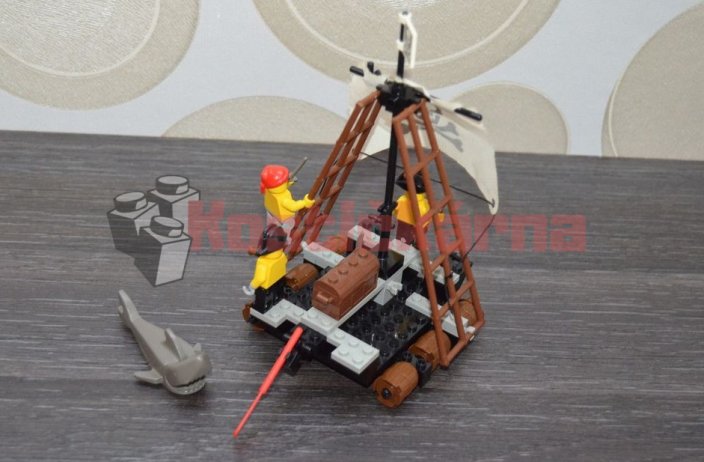 Lego Raft Raiders (6261)