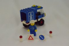 Lego Highway Emergency Van (6653)