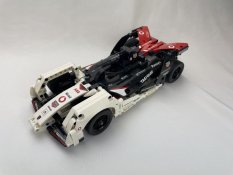 Lego Formula E Porsche 99X Electric (42137)