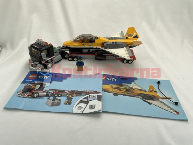 Lego Airshow Jet Transporter (60289)