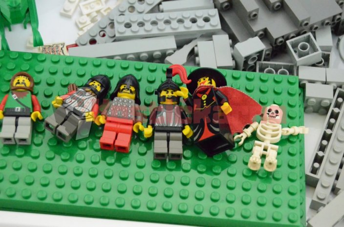 Lego Witch's Magic Manor (6087)