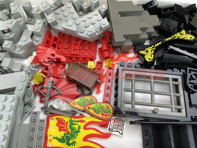 Lego Fire Breathing Fortress (6082)