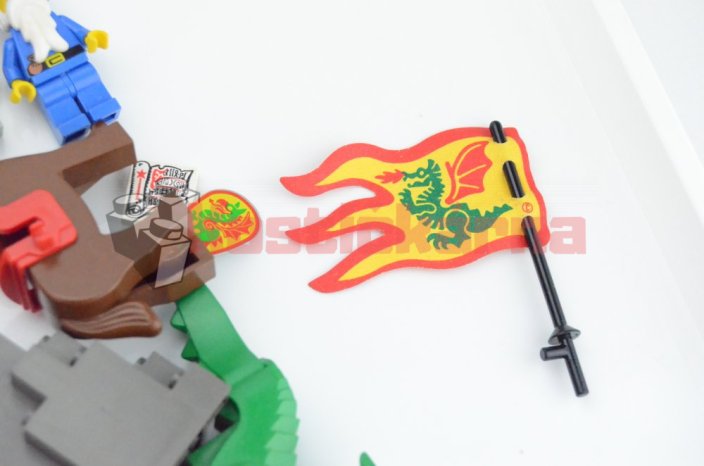 Lego Fire Breathing Fortress (6082)