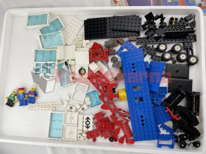 Lego Cargo Station (4555)