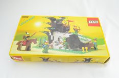 Lego Camouflage Outpost (6066)