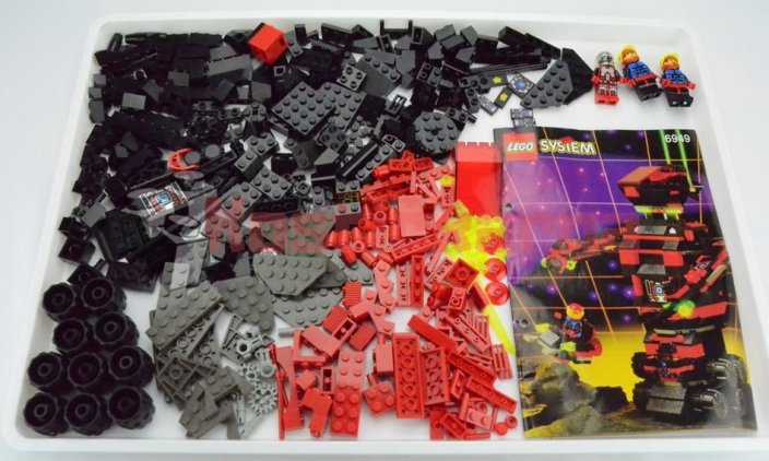 Lego Robo-Guardian (6949)