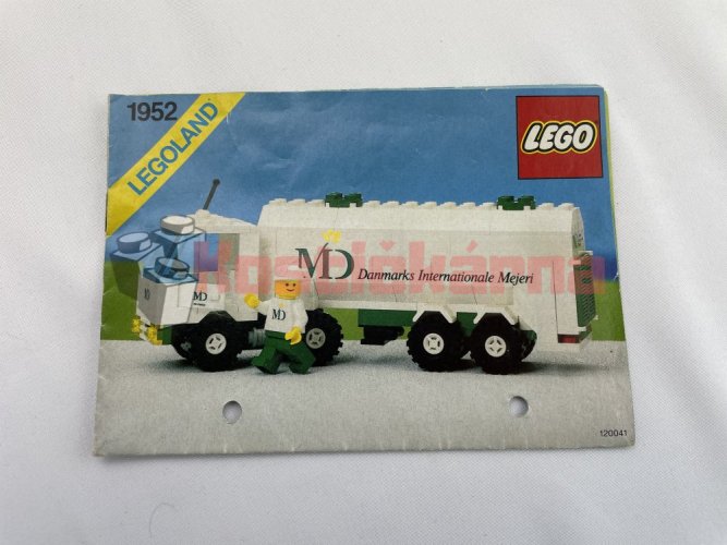 Lego Dairy Tanker (1952)