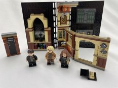 Lego Hogwarts Moment: Defence Against the Dark Arts Class (76397)