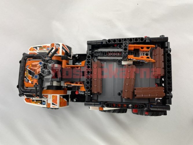 Lego All-Terrain Vehicle (42139)