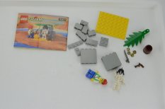 Lego Skeleton Crew (6232)