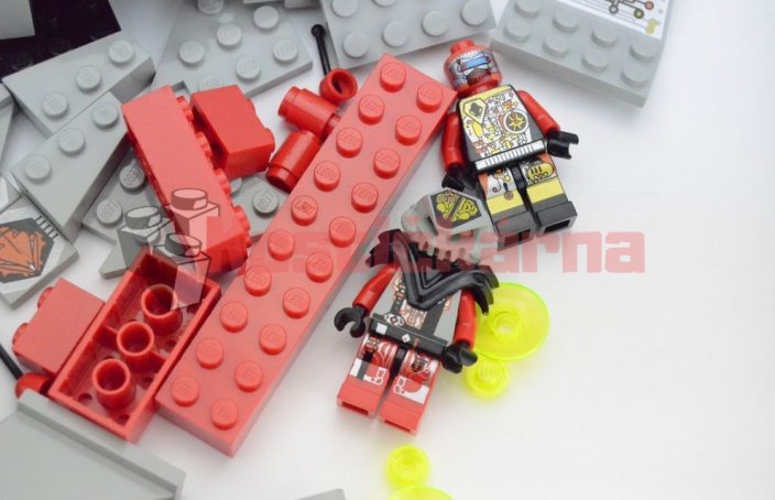 Lego Warp Wing Fighter (6915)