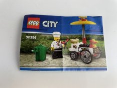 Lego Hot Dog Stand (30356)