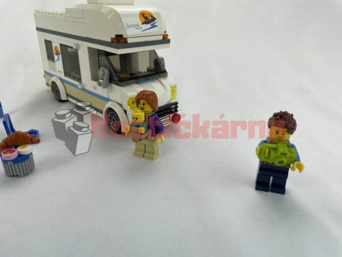 Lego Holiday Camper Van (60283)