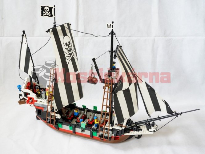 Lego  Skull's Eye Schooner (6286)